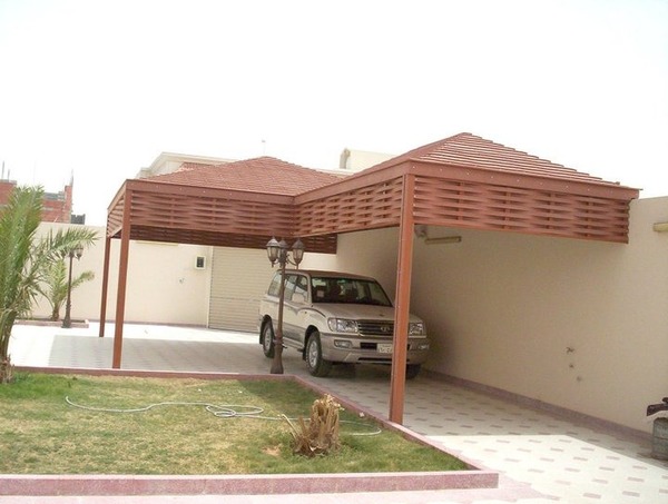 مظلات سيارات خشبية في جده